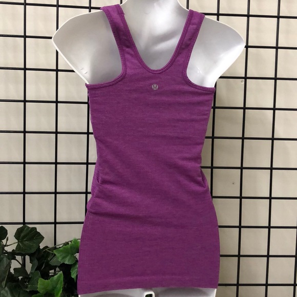 Lululemon tank top - Picture 2 of 7